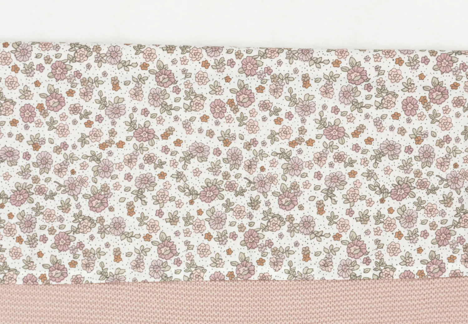 Crib Sheet - Retro Flowers